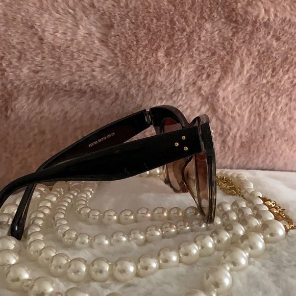 🕶 2 for $20 Fashion Black and Leopard Sunglasses - Picture 5 of 5